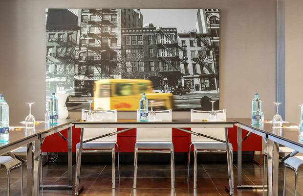 Salon Juntas Hotel ILUNION Aqua 4 Valencia