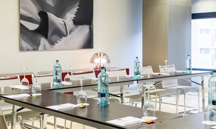 Salon Formación B Hotel Ilunion Aqua 4 Valencia Salon Formación B Hotel Ilunion Aqua 4 Valencia