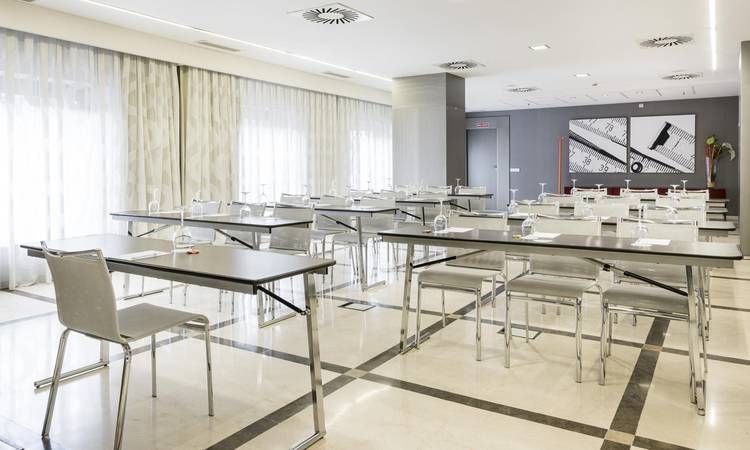 Salon Formación B Hotel ILUNION Aqua 4 Valencia Salon Formación B Hotel ILUNION Aqua 4 Valencia