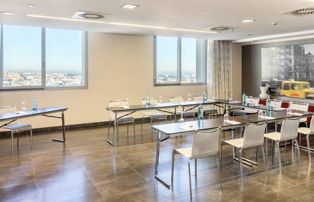 Salon Juntas Hotel ILUNION Aqua 4 Valencia